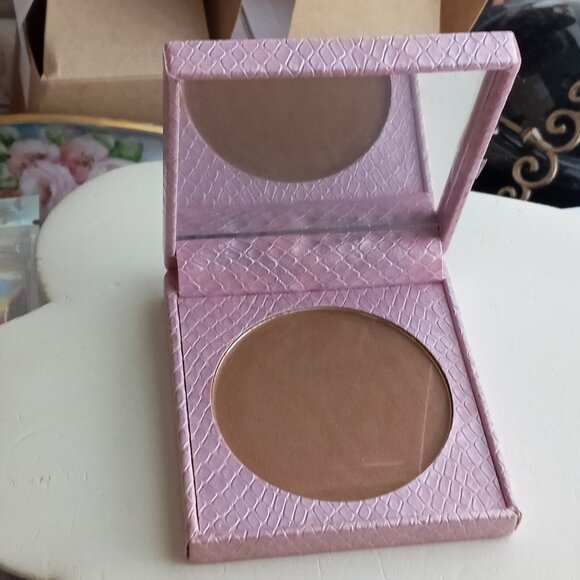 Mally Perfect Prep‎ Neutralizing Powder Primer Rich makeup / Contour also NEW - Picture 1 of 3
